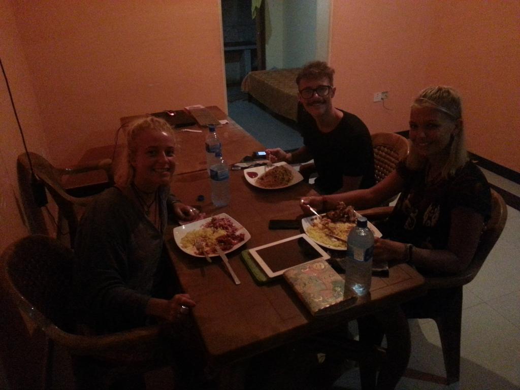 Seetha'S Hostel Негомбо Екстериор снимка
