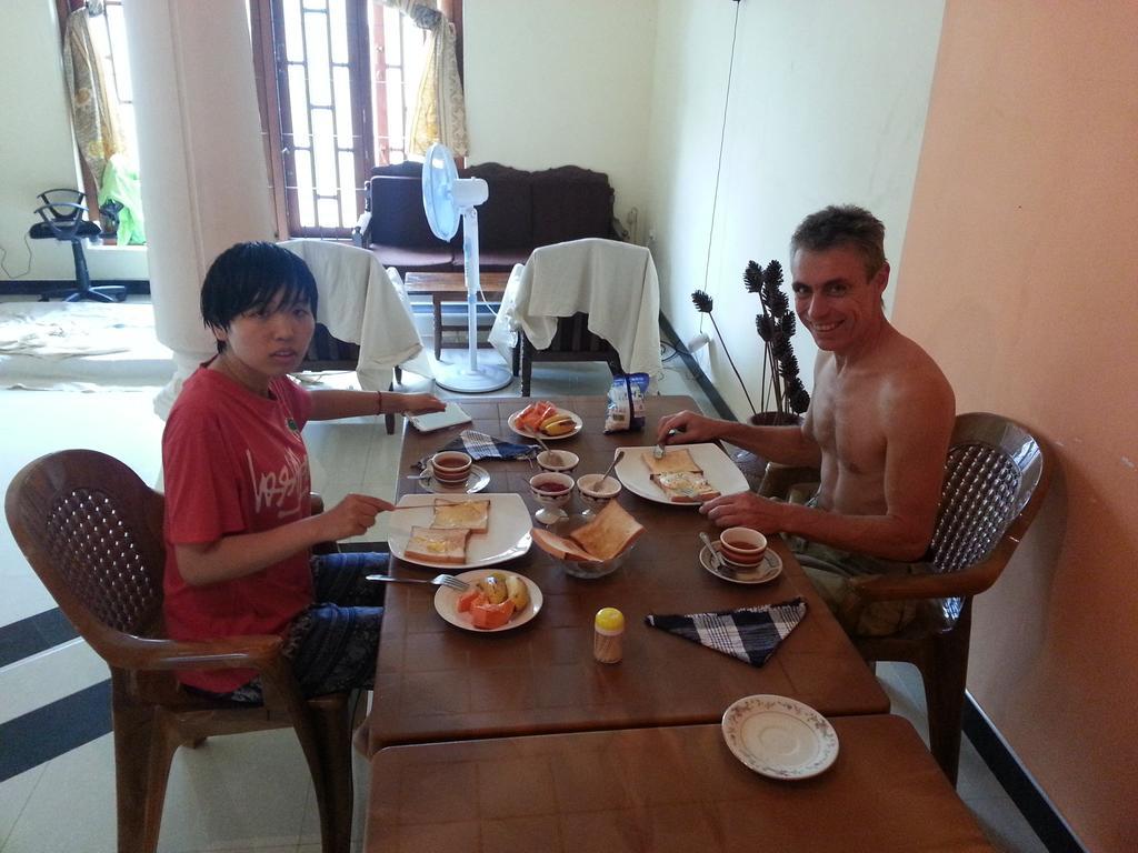 Seetha'S Hostel Негомбо Екстериор снимка