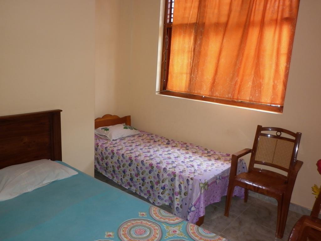 Seetha'S Hostel Негомбо Стая снимка