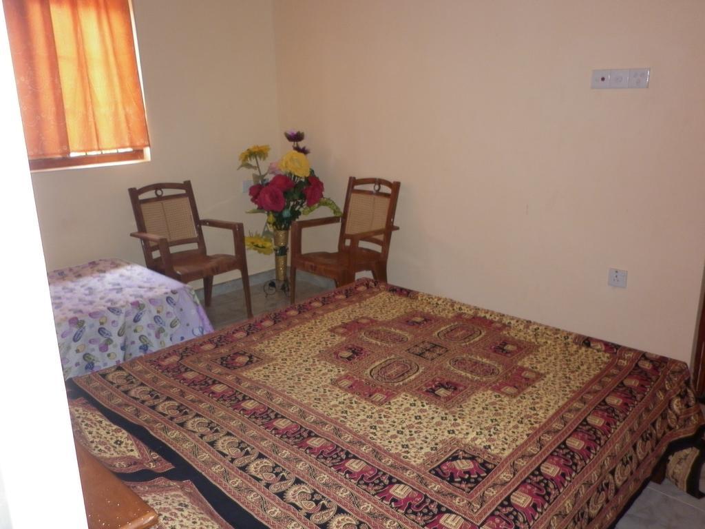 Seetha'S Hostel Негомбо Стая снимка